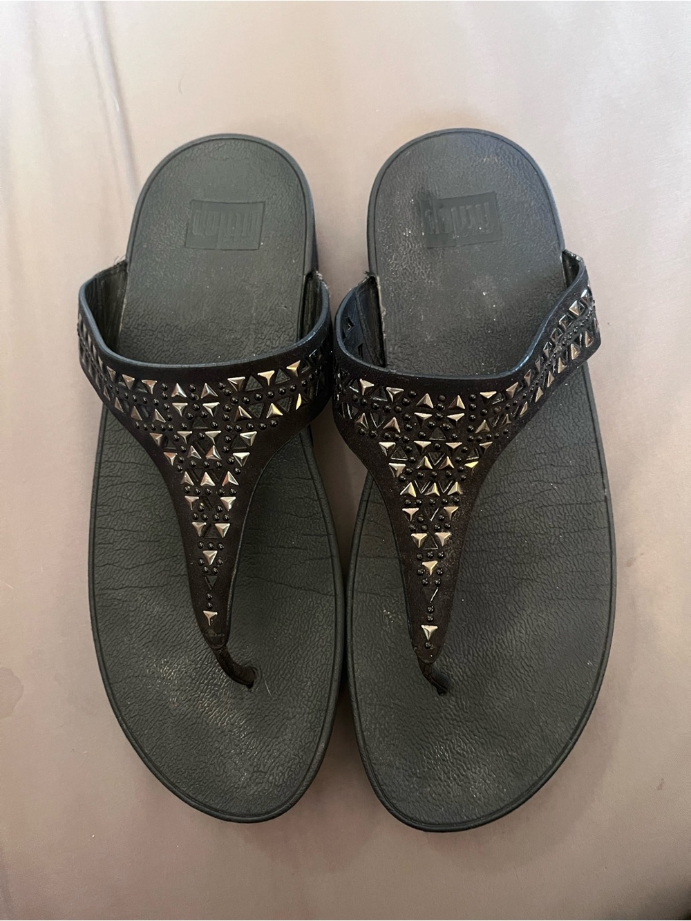 Fitflop Women’s Navy studded Wedge Sandal Flip Flop Thong SZ 10